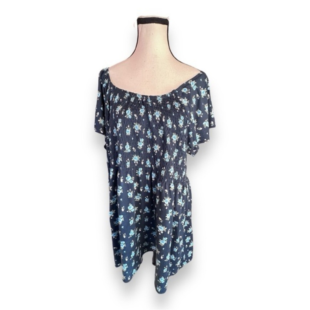 Women’s 2X Navy Floral Smocked Flutter Sleeve Off the Shoulder Tunic 18 20 XXL